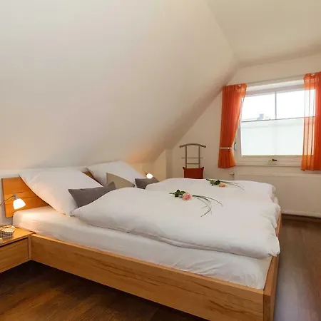 Ferienhaus Moewengarten Am Haff Holiday home Roggow